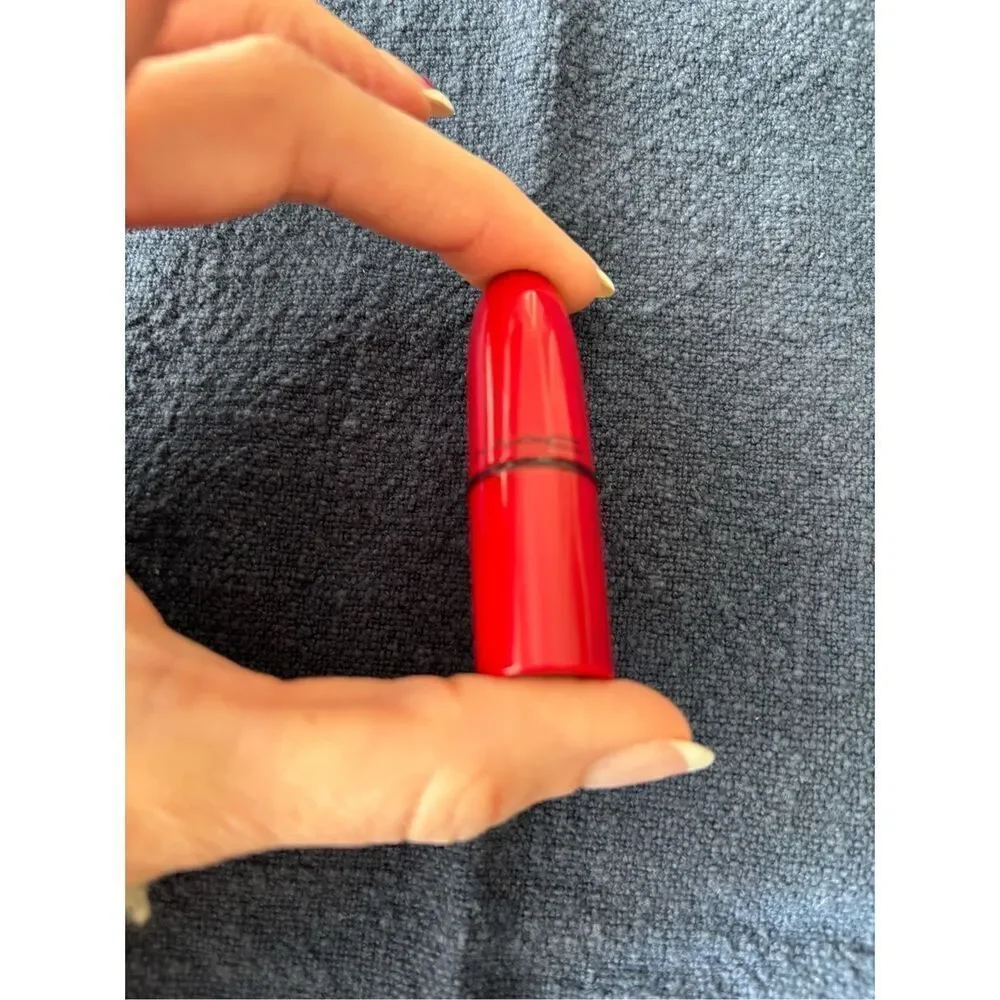Brand New MAC Women's Red Mini Retro Matte Lipstick Duo